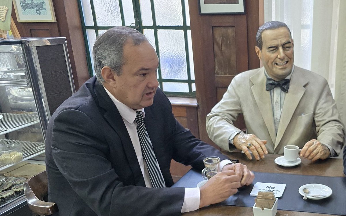 Sergio Leavy sobre la detención de Juan Grabois: "No vamos a permitir que nos secuestren la historia"

elintra.com.ar/2025/06/08/ser…