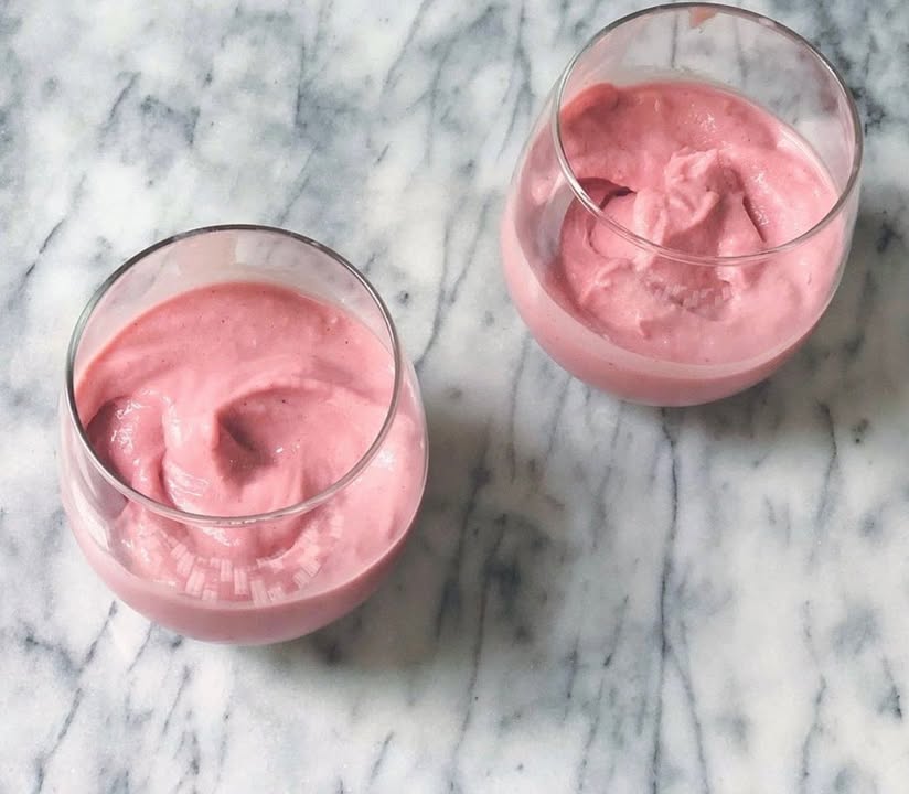 Cool off with this refreshing Plant-based Strawberry Banana Soft Serve! It is only 3 ingredients! Can you guess what the secret ingredient is? Find out here: bit.ly/3Vy308v
