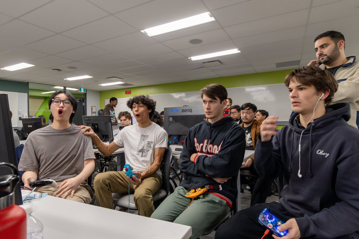 Big S/O to <a href="/haheavensarena/">Heavens Arena</a> for being an incredible partner this past year🙌

From hosting tournaments, hiring students, and building a thriving community, you've leveled up Humber Esports in a big way. We appreciate each event and looking forward to the next one!🕹️

#HumberRising