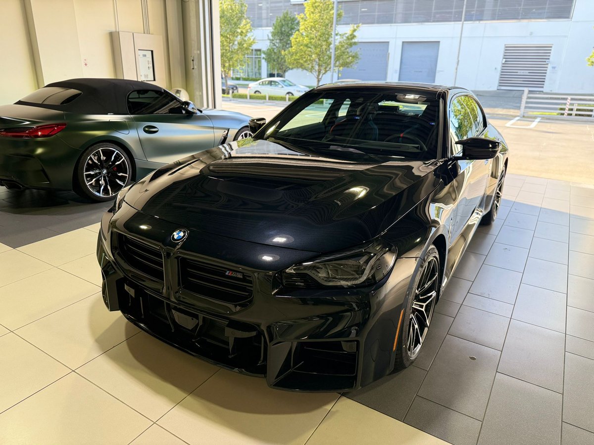 BMWSeattle's tweet photo. Can you guess the beast? 👀 Swipe to reveal, click to shop. 🔥 

https://t.co/mNxrrrXwBO

#BMWM2 #GuessTheBeast #SwipeToReveal #UltimateDrivingMachine https://t.co/hdjAuxhcV5