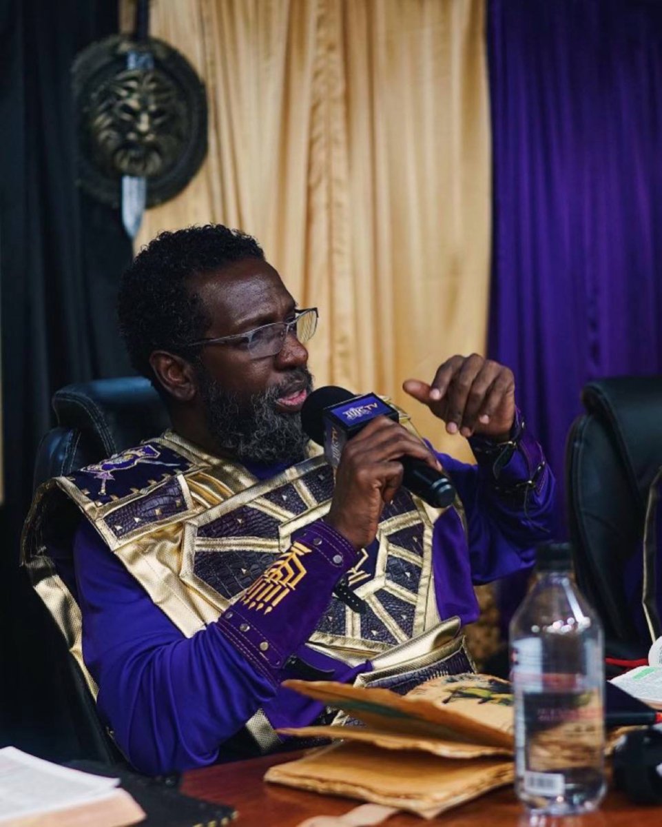 IUICVIRGINIA's tweet image. “Experience is a man’s best friend when used correctly.” 
……………………………….
Visit our website here 💻👨🏾‍💻🖥
🔴 solo.to/unitedinchrist

#Experienced #Veteran #Tried #Exercised #Bishop #Tenured #IUIC #Israelites #Nathanyel7 #Wisdom