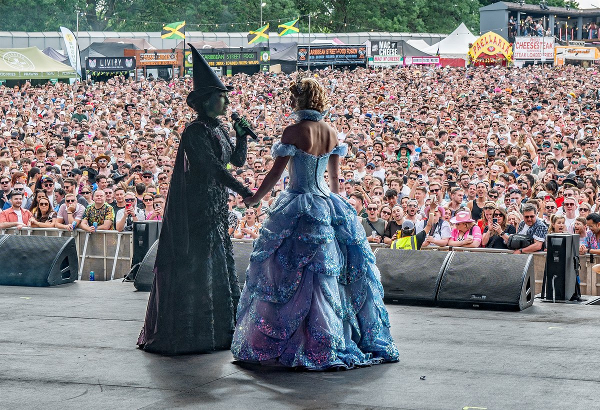 This time last week our witches lit up <a href="/mightyhoopla/">Mighty Hoopla</a>. Thank you to the magic makers backstage who help make it happen. 💚💖

📸 Troy David Johnston