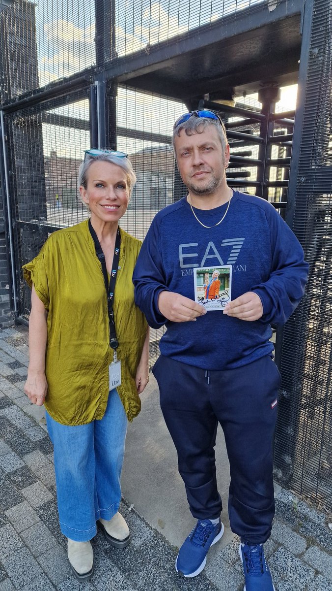 Neil Porter tweet media