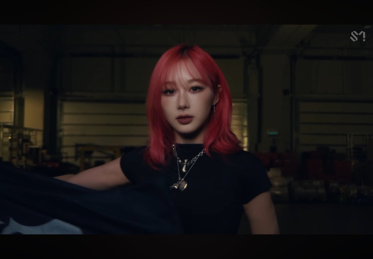 กุตายยยย สวยระเบิด ไม่ไหวแล้ว