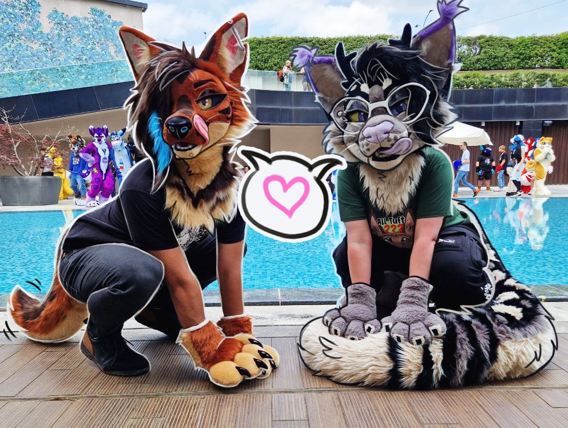 Had an amazing time at #furizon ✨ thank you to everyone who took time out of their day to hangout with us and to those who dropped by our dealer's den stand💙💜 can't wait to see you again next year🥰