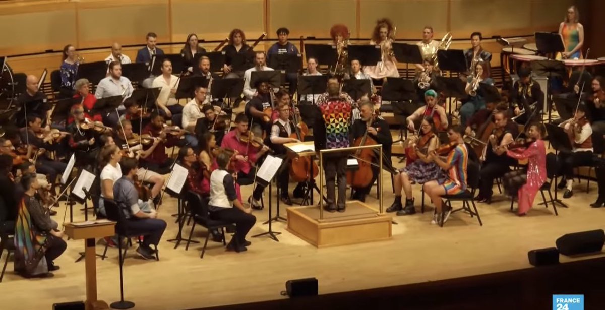 Thanks to <a href="/Reuters/">Reuters</a> for covering the International Pride Orchestra concert for World Pride: correspondent Daniel Trotta; TV producer Alexandra Sarabia; videographer Brad Ulery; photographer Nathan Howard.  The story is everywhere, even in France!

youtu.be/bScV_5PuFqQ