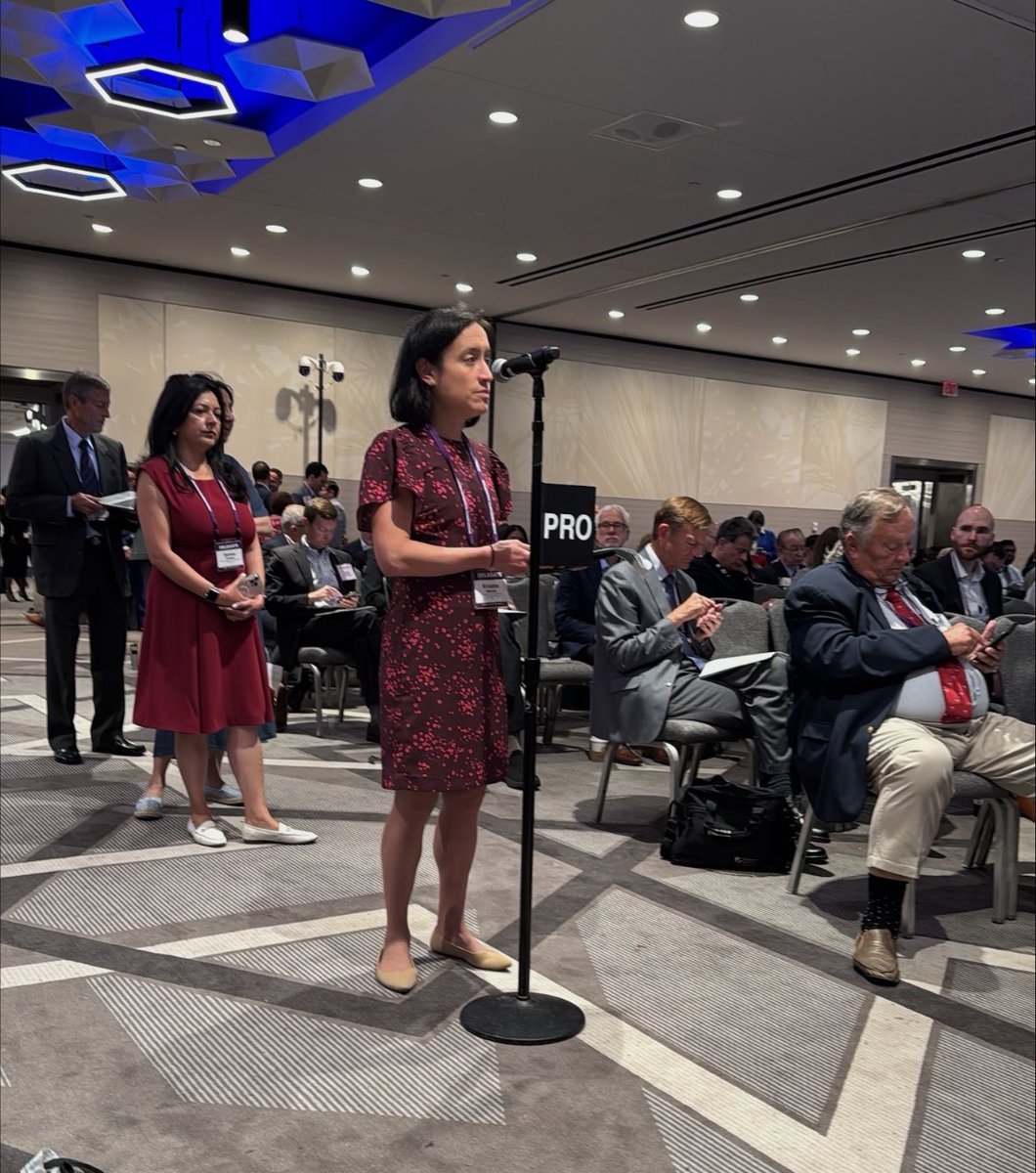 Busy day today for our @asco team speaking up on #advocacy issues today at #AMA25 <a href="/AmerMedicalAssn/">AMA</a> 
✅ Fix drug shortages
✅ Medicare supp policies (medigap) education
✅ NIH research funding