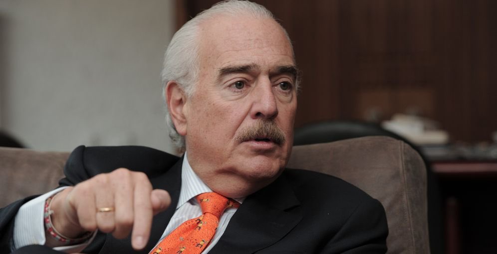CATERINAV's tweet photo. #8Jun En entrevista con un medio español, Andrés Pastrana, expresidente de Colombia: "El hombre que más daño hace a la democracia en América Latina es Zapatero" https://t.co/1UgNDeerl7