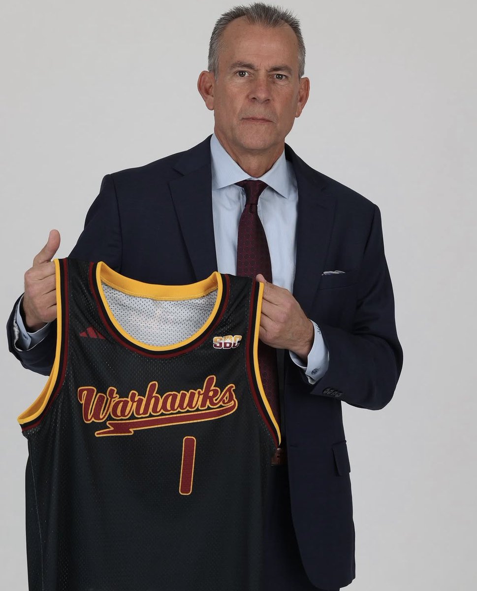 The Bossman Show (@bossmanshow) on Twitter photo Check out our interview with <a href="/ULM_MBB/">ULM Men's Basketball</a> Coach <a href="/philtcunningham/">Phil Cunningham</a>.
#BossmanShow #CBB #ULM #Warhawks #FLYAsOne #SunBeltMBB #Basketball #Leadership #Coaching #Community #Interview #Relationships
Listen 🎧: bleav.com/shows/bossman-…
Watch 📺: youtu.be/DBdJk5OPtLo Check out our interview with <a href="/ULM_MBB/">ULM Men's Basketball</a> Coach <a href="/philtcunningham/">Phil Cunningham</a>.
#BossmanShow #CBB #ULM #Warhawks #FLYAsOne #SunBeltMBB #Basketball #Leadership #Coaching #Community #Interview #Relationships
Listen 🎧: bleav.com/shows/bossman-…
Watch 📺: youtu.be/DBdJk5OPtLo