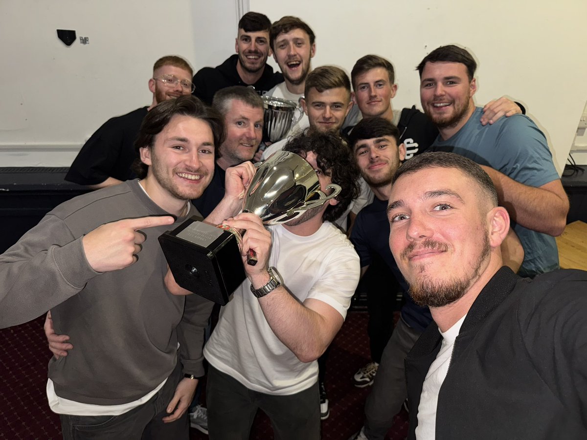 Great night for the lads, celebrating our first season as a team.

Onto the next.

#UpTheRangers