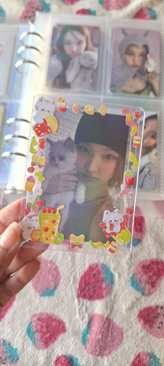nayeon gatinho