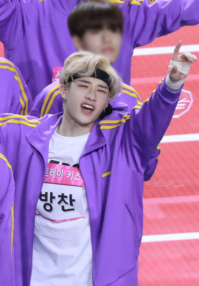 Erin_H_yeah's tweet photo. 190107 아육대

“누나 화이팅!!”

#Straykids #스키즈 #스트레이키즈
 #BangChan #방찬 https://t.co/ErcMOY3F9A