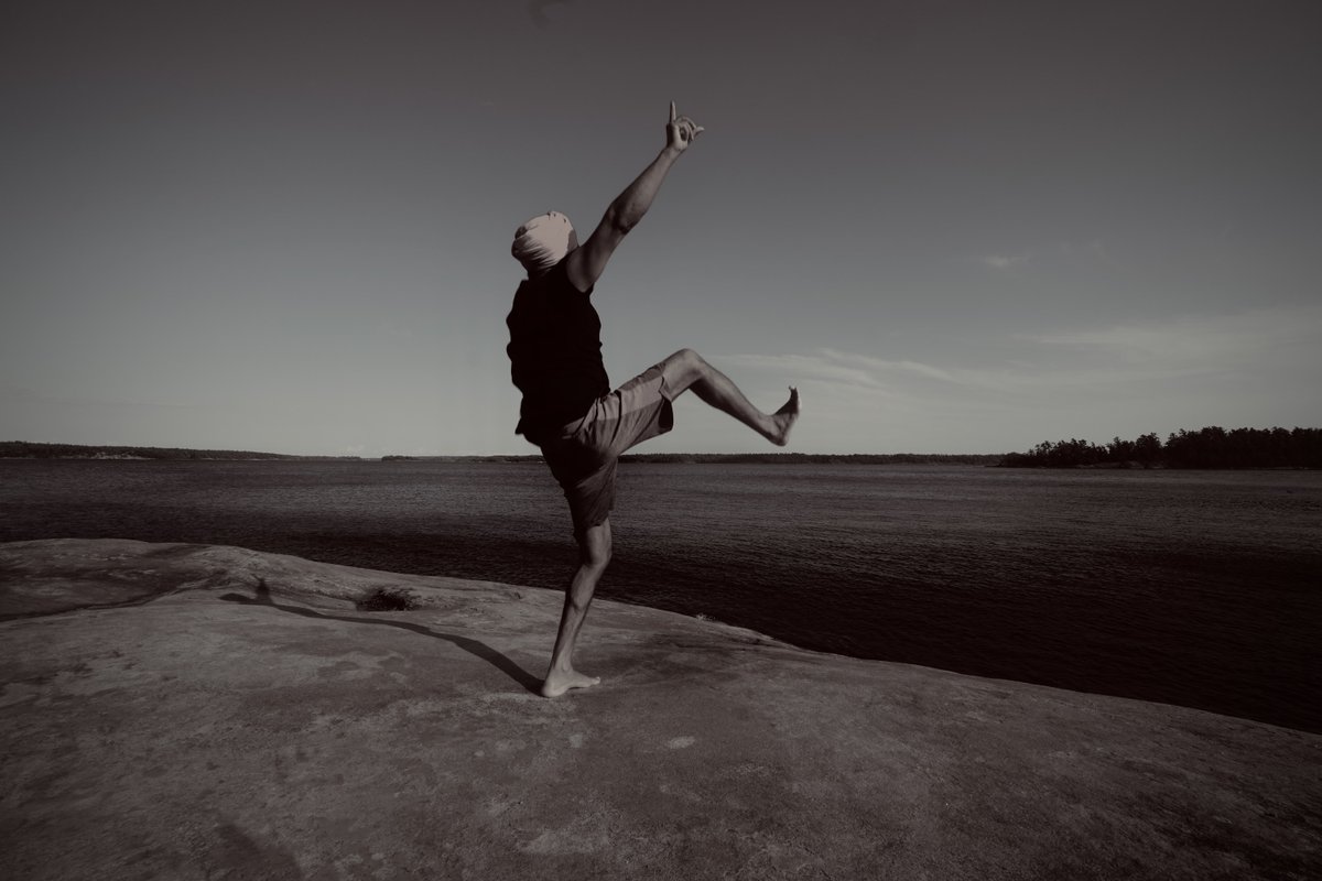 GurdeepPandher's tweet image. New words I’ve written for you:
(Why Progress and Technological Advancements Haven't Made Us Happier)
gurdeeppandher.substack.com/p/progress-and…