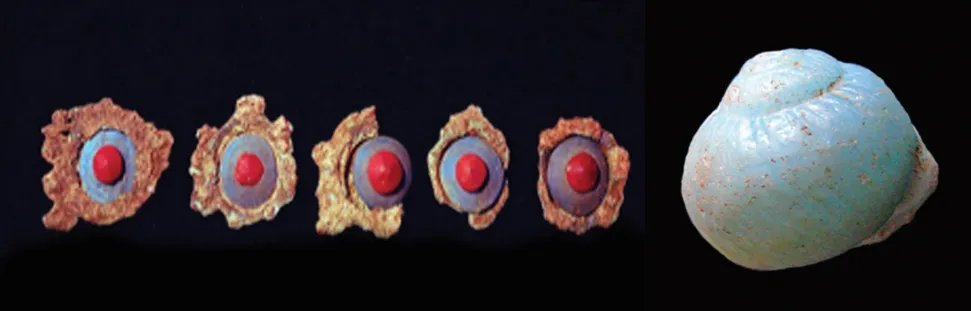 rhaplord's tweet photo. Glass objects made in medieval Ife, Nigeria, ca. 11th-15th century
https://t.co/49s78Ef5KK https://t.co/x8r94xwar7