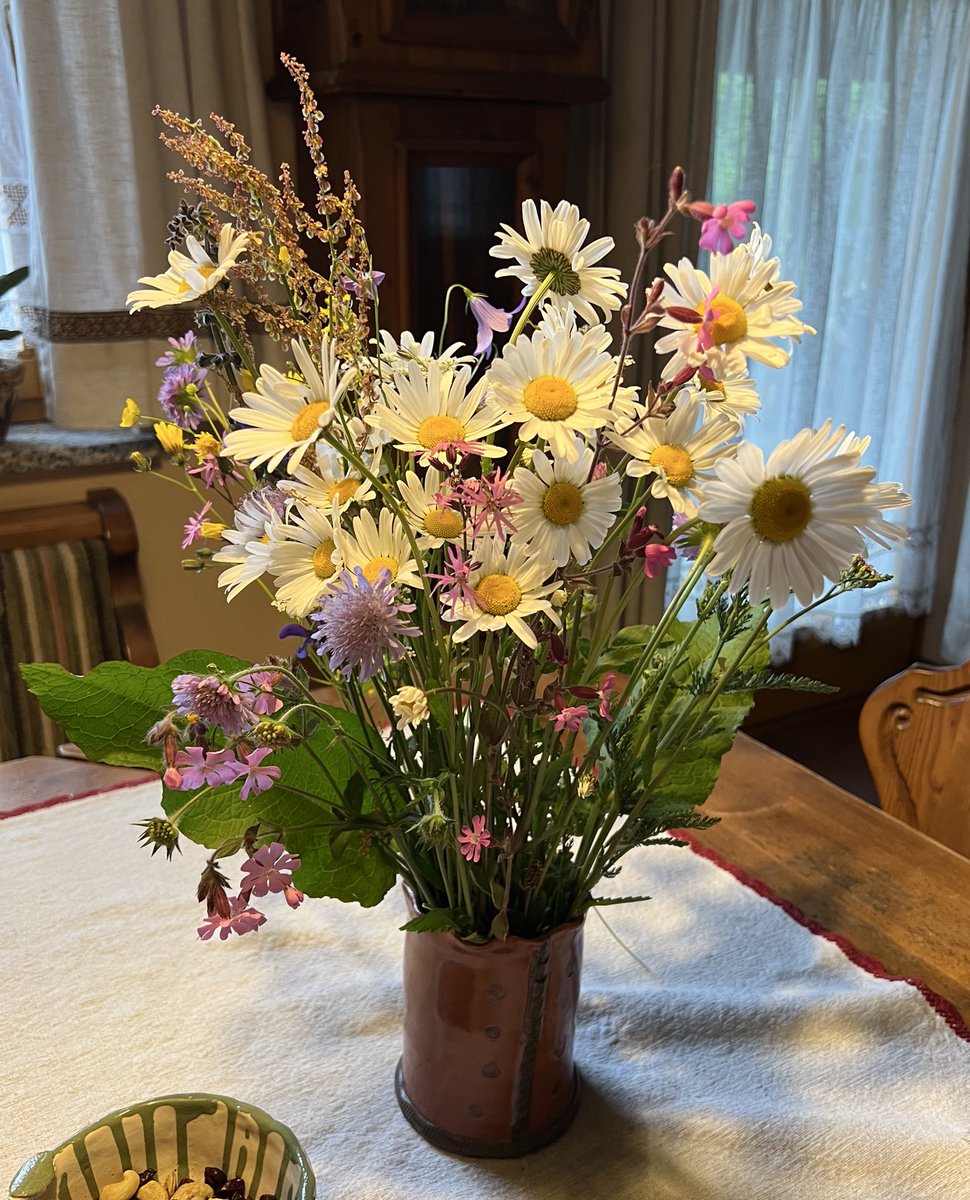 Ob Mutter- oder Vatertag: Ohne Gretschitzer Wiesenblumenstrauß nicht denkbar.