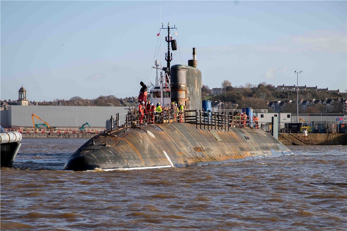 🇬🇧 Babcock Wins £114M Deal for UK’s First Submarine Defueling in 20 Years

Babcock International has secured a £114 million contract from the UK Ministry of Defence to prepare for the first nuclear defueling of a decommissioned Trafalgar Class submarine in more than two decades.