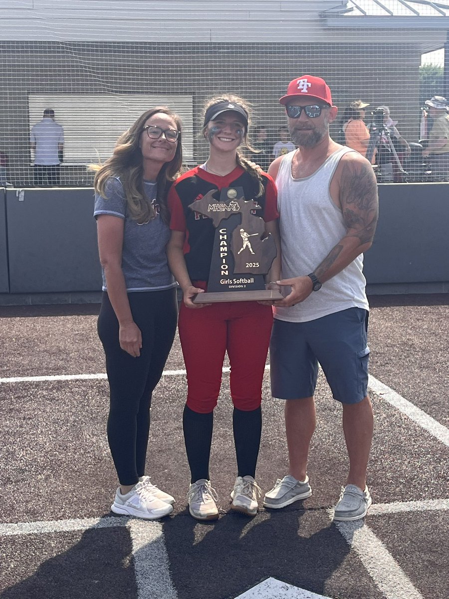 Aliya (@aliyaedson05) on Twitter photo REGIONAL CHAMPS!!! First time ever paw paw has won regionals! We are back at it Tuesday for quarter finals 5pm at Bailey Park! <a href="/Bombers08Baird/">Bombers Gold National 26/27 Baird</a>
<a href="/WMUSoftball/">Western Michigan Softball</a> <a href="/marleewilson/">Marlee Wilson</a> <a href="/bshipman44/">Bill Shipman</a> <a href="/PurdueSoftball/">Purdue Softball</a> <a href="/CoachMFrezzotti/">Magali Frezzotti</a> <a href="/AC_softball/">Adrian College NCAA Softball</a> <a href="/ZipsSB/">Akron Zips Softball</a> <a href="/FSU_Softball/">Florida State Softball 🥎</a> <a href="/CalvinSoftball/">Calvin Softball</a> <a href="/CMUSoftball/">CMU Softball</a> REGIONAL CHAMPS!!! First time ever paw paw has won regionals! We are back at it Tuesday for quarter finals 5pm at Bailey Park! <a href="/Bombers08Baird/">Bombers Gold National 26/27 Baird</a>
<a href="/WMUSoftball/">Western Michigan Softball</a> <a href="/marleewilson/">Marlee Wilson</a> <a href="/bshipman44/">Bill Shipman</a> <a href="/PurdueSoftball/">Purdue Softball</a> <a href="/CoachMFrezzotti/">Magali Frezzotti</a> <a href="/AC_softball/">Adrian College NCAA Softball</a> <a href="/ZipsSB/">Akron Zips Softball</a> <a href="/FSU_Softball/">Florida State Softball 🥎</a> <a href="/CalvinSoftball/">Calvin Softball</a> <a href="/CMUSoftball/">CMU Softball</a>