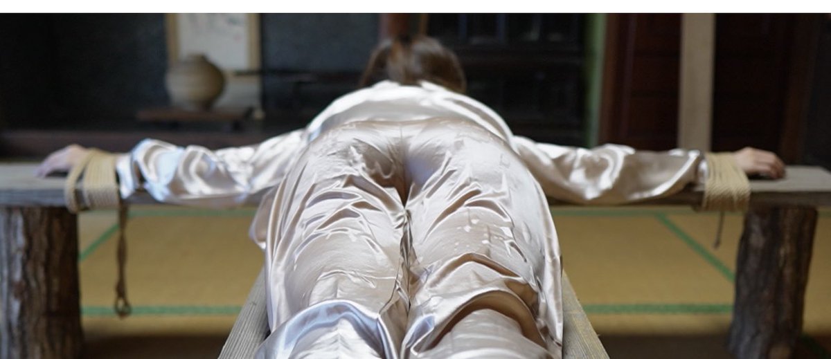 片方のお尻の奥が急に痛み出して寝れないので痛み止め💊パドルの幅や打ち方など工夫が必要そうです。それがわかったのでプラスに考えよう！痛いけど。