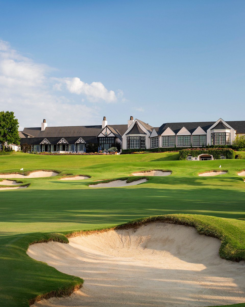 PGA's tweet image. Southern Hills is something else 😍

The venerable Perry Maxwell design in Tulsa, Oklahoma, was recently announced as the site of the 2032 PGA Championship, making it the first venue in championship history to host six times (1970, ‘82, ‘94, 2007, ‘22).

#EscapeToGolf