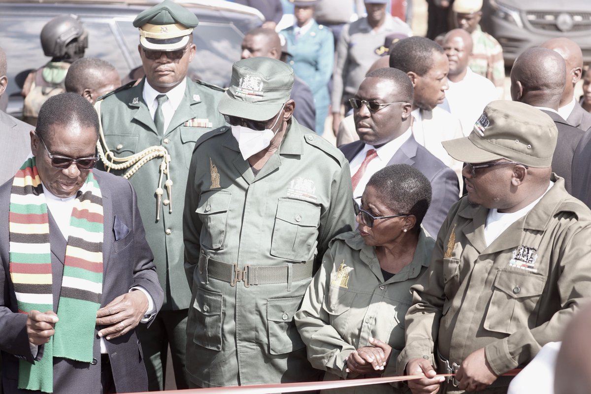➡️  Why is it that 90% of people that attend ED's events are bodyguards and soldiers??
The rest is made up of ZANU PF militia youths and a sprinkling of villagers who have been bussed and promised a free meal. 🚌

This is why we say you are the President of ZANU PF, not Zimbabwe.