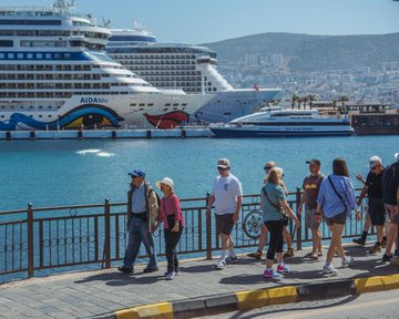 Kuşadası Manzarası