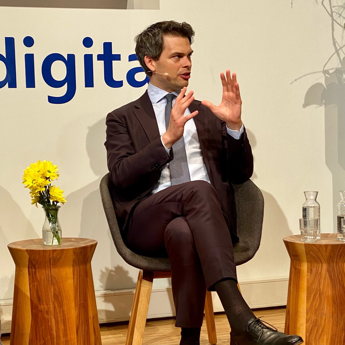 Matthias Bannas (@matthiasbannas) on Twitter photo Bezahlbarer #Führerschein? Debatte mit <a href="/christophploss/">Christoph Ploß 🇩🇪🇺🇦</a> bei der Vorstellung der Jugendverkehrsumfrage des <a href="/ADAC/">ADAC</a>.
Hier mein Bericht für berlinbubble:
linkedin.com/posts/berlinbu… Bezahlbarer #Führerschein? Debatte mit <a href="/christophploss/">Christoph Ploß 🇩🇪🇺🇦</a> bei der Vorstellung der Jugendverkehrsumfrage des <a href="/ADAC/">ADAC</a>.
Hier mein Bericht für berlinbubble:
linkedin.com/posts/berlinbu…
