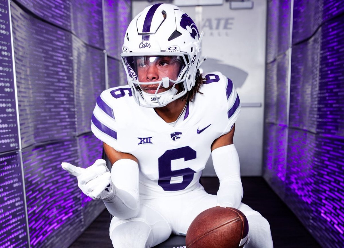 Julio Gonzales Jr. (@jgonzalesjr10) on Twitter photo I caught up with Crowley HS 3-star CB Brandon Ford to recap his OV to Kansas State. He committed to the Wildcats last October and has shut down his recruitment. #EMAW #GoCats 
"The main thing that led me to commit was Coach Malone."
open.substack.com/pub/gridironan… I caught up with Crowley HS 3-star CB Brandon Ford to recap his OV to Kansas State. He committed to the Wildcats last October and has shut down his recruitment. #EMAW #GoCats 
"The main thing that led me to commit was Coach Malone."
open.substack.com/pub/gridironan…