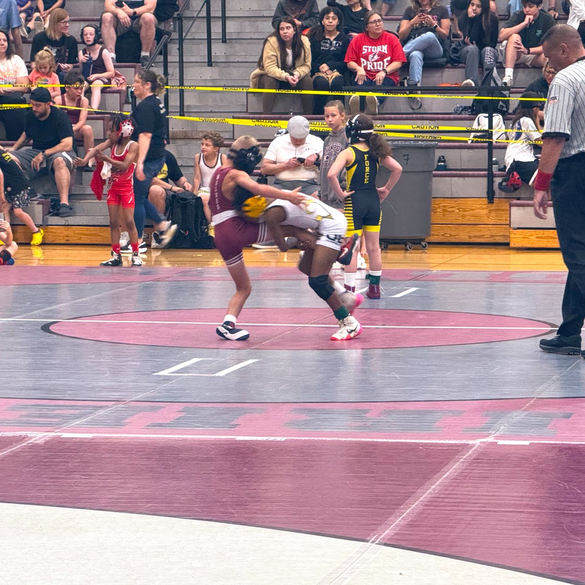 Wolves_WC's tweet image. 🐺 The Wolves are officially underway and they’re looking dialed in and dangerous! 💥 The grind is real, the energy is high, and these wrestlers came ready to battle. Let’s gooooo!! 🖤💛

#WolvesWrestling #SummerKickoffClassic #WeRPR #WolvesOnTheHunt #WrestleModeActivated 🤼‍♂️🔥