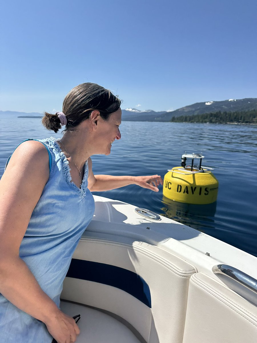 juliesut8's tweet image. A birthday weekend at the lake. No escape from work 🤣 @UCDavisHealth @juliesut8 @UCDavisCMGI