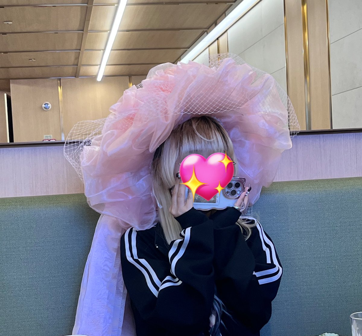 하이디라오에서 생일축하받을 때는 이 모자를 꼭 써야한다내요🥵🥵