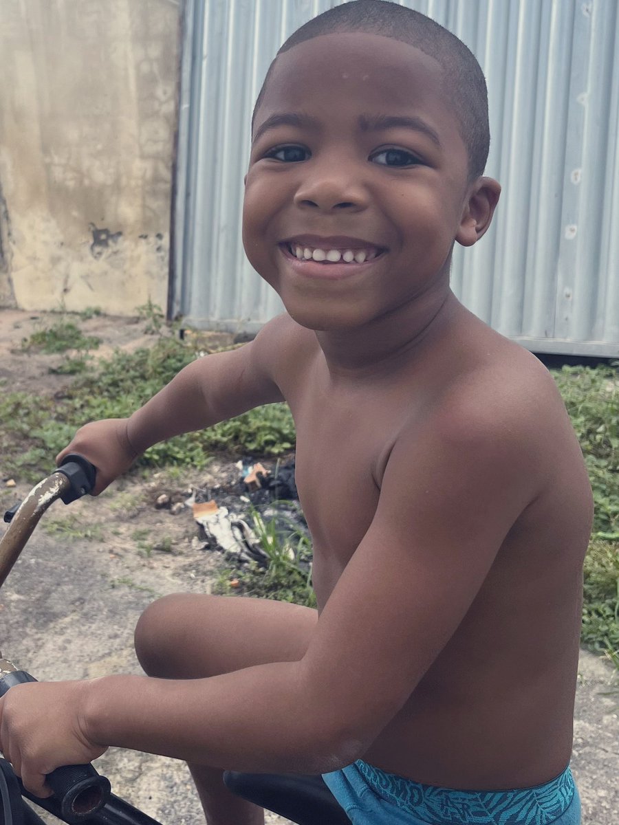 A crionça nao me deixa em paz, quando toco joga pra lua 😂😮‍💨🤫