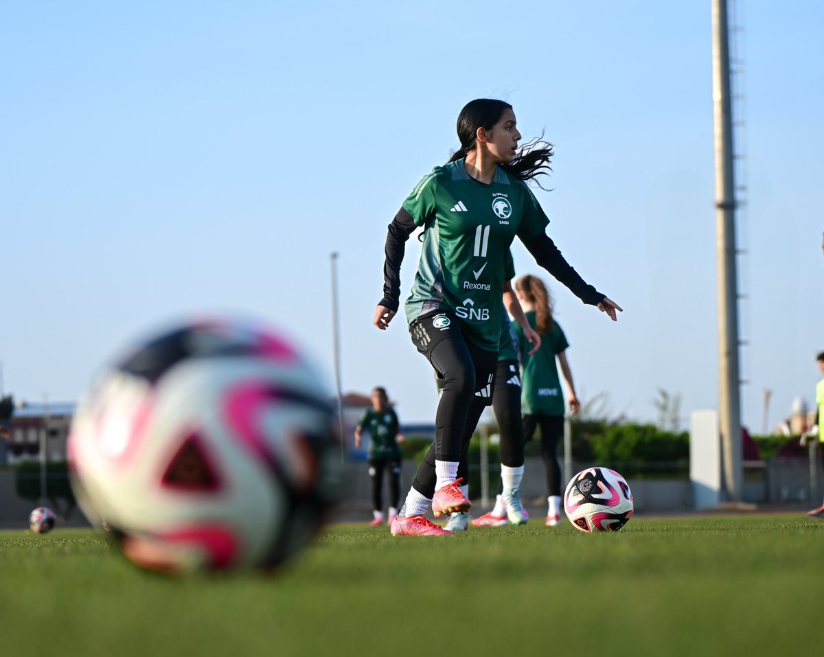 dyalaals's tweet photo. 🦅 | #DA11 https://t.co/cGB4kFuWp4