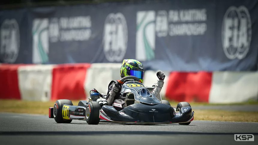 percy_wolff's tweet photo. Une journée EXCEPTIONNELLE pour le karting français 🇨🇵

Samuel Hugon 🇨🇵 (11 ans, août 2013) a créé une immense surprise à Viterbo pour la 3e manche du championnat d'Europe FIA OK-J devant tous les favoris et membres d'Académies F1 ! Splendide perf du pilote VictoryLane ! https://t.co/h66ACBk5Df
