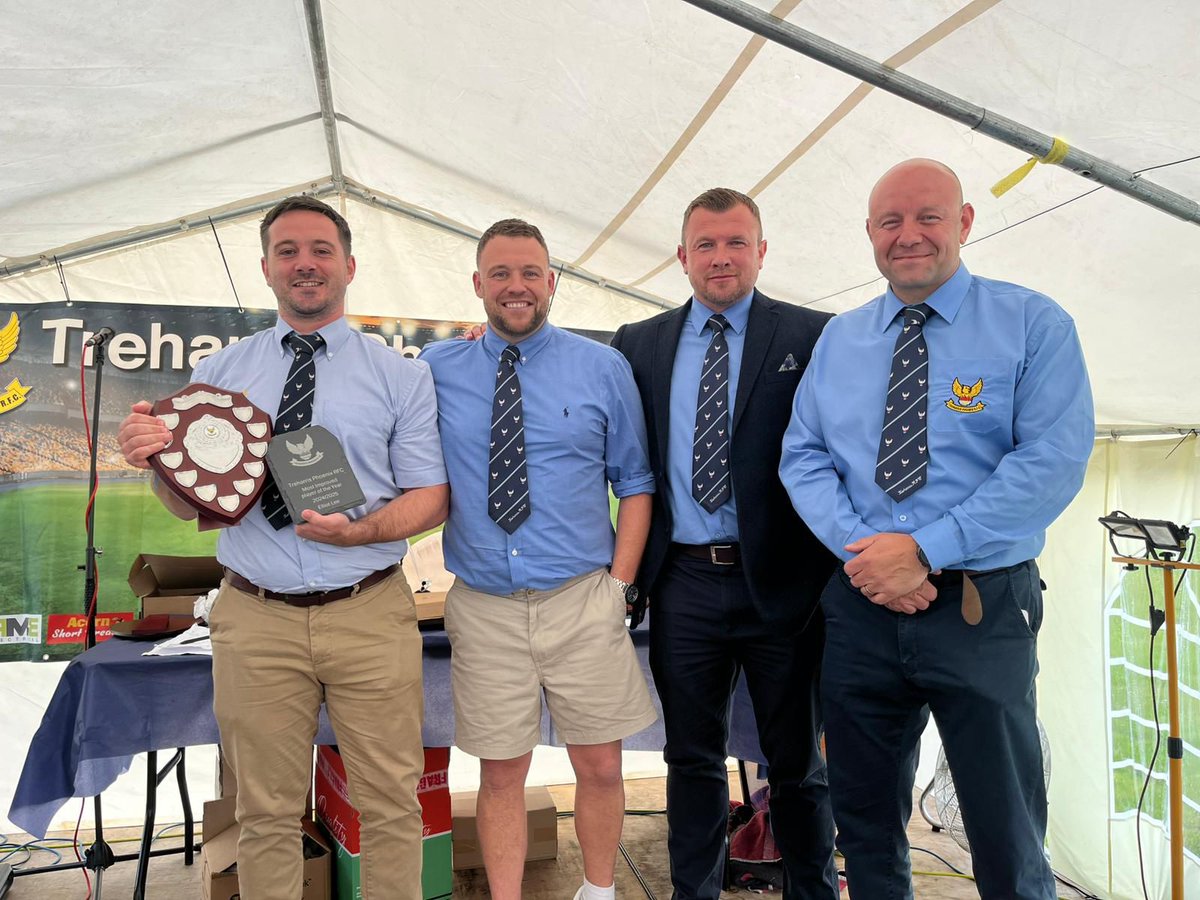 Chris Thomas (@christhomas456) on Twitter photo <a href="/TrePhoenixSnrs/">TreharrisPhoenix</a>
Presentation night 2025.
Great night and proud to be part of this great club. ππ¦
<a href="/TrePhoenixSnrs/">TreharrisPhoenix</a>
Presentation night 2025.
Great night and proud to be part of this great club. ππ¦