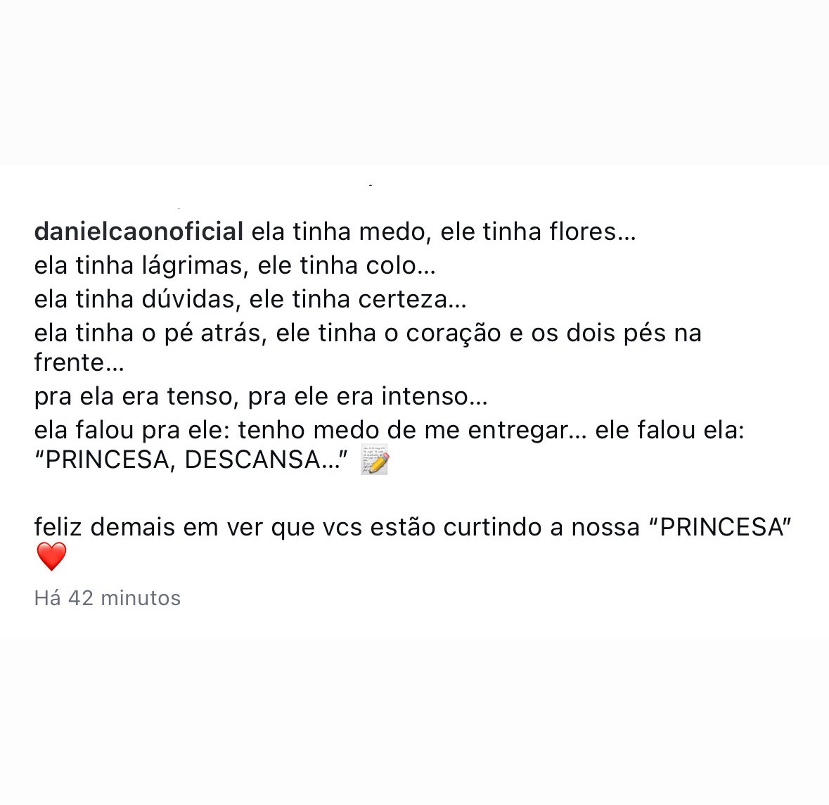 “ela tinha o pé atrás, ele tinha o coração e os dois pés na frente…”

que legenda linda 🥹❤️
