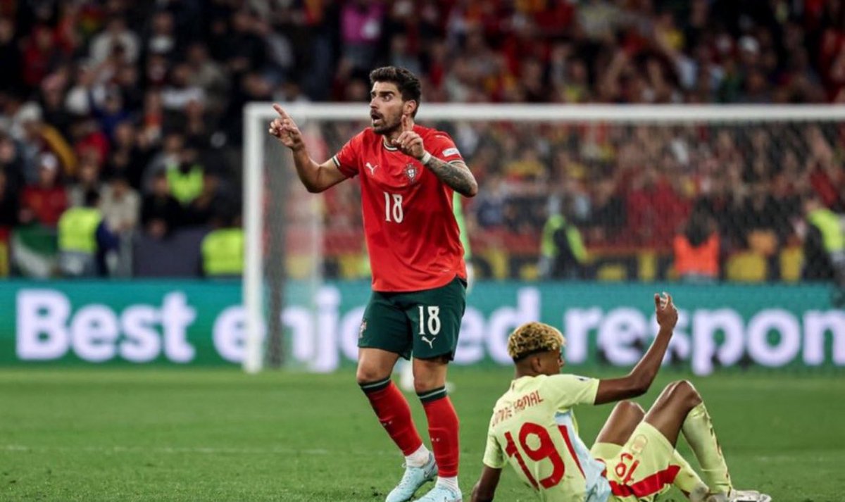 الحاااسم روووبن نيفيز❤️❤️

 #البرتغال_اسبانيا