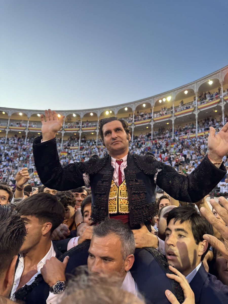 Gracias a la vida. Gracias a Dios. Gracias a MORANTE.