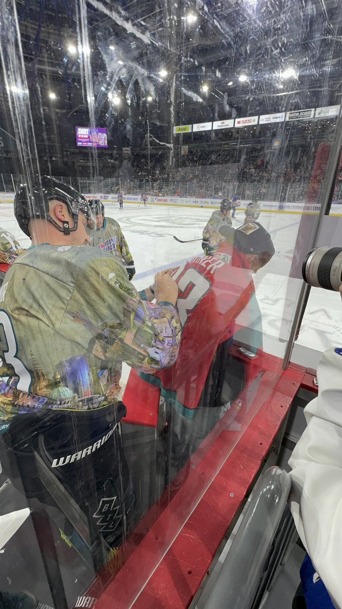 Suz (@suzanneteeney) on Twitter photo <a href="/AVFTB/">A View From The Bridge</a> <a href="/dustinjohner/">dustin johner</a> signing his 2019 Challenge Cup Final winning jersey!!! <a href="/AVFTB/">A View From The Bridge</a> <a href="/dustinjohner/">dustin johner</a> signing his 2019 Challenge Cup Final winning jersey!!!