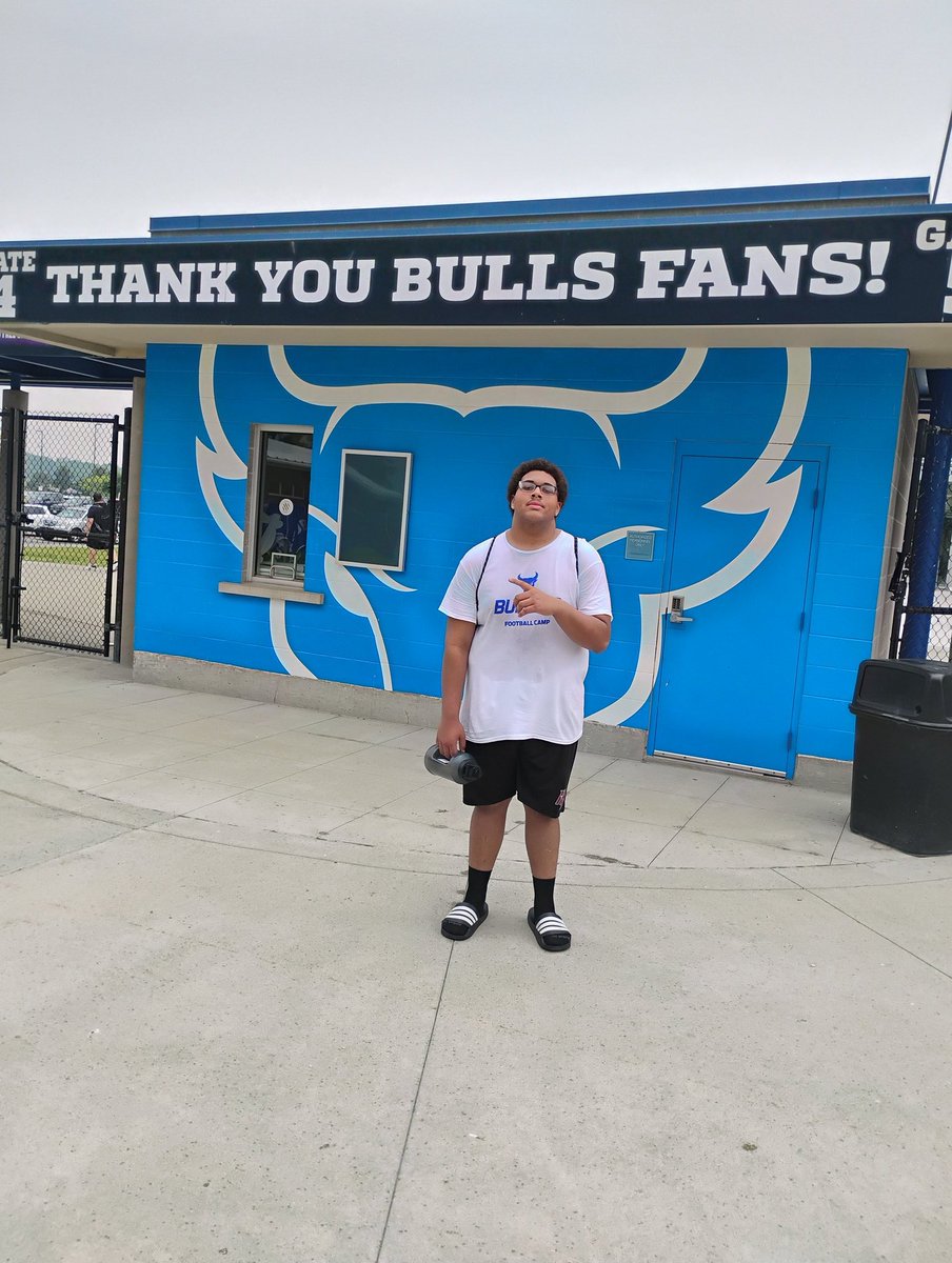 Mello_Yellow66's tweet image. I had a wonderful time at The UB mega camp today @CSAPrepStar @UBFootball @UBAthletics @CoachGGreenNCSA
