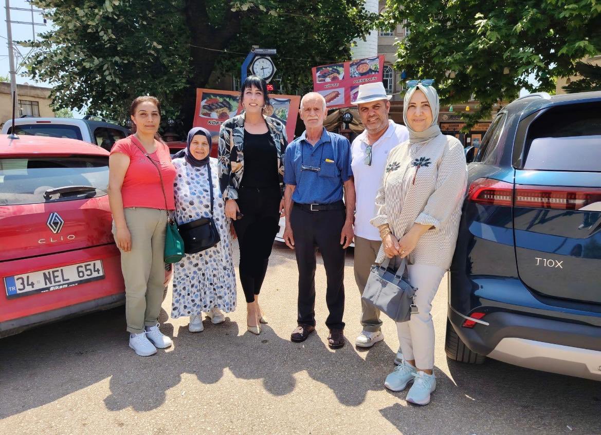🎉 Ümitalan’da Hıdırellez Coşkusu.

Kadın Kolları Başkanımız Tülay Çetin Saruhan ve İlçe Yönetim Kurulu Üyelerimizle birlikte, Ümitalanlı kadınlarımızla Hıdırellez Şenliği’ne katıldık.

Baharın ve umudun simgesi Hıdırellez’i, dayanışma ve neşe içinde kutladık.