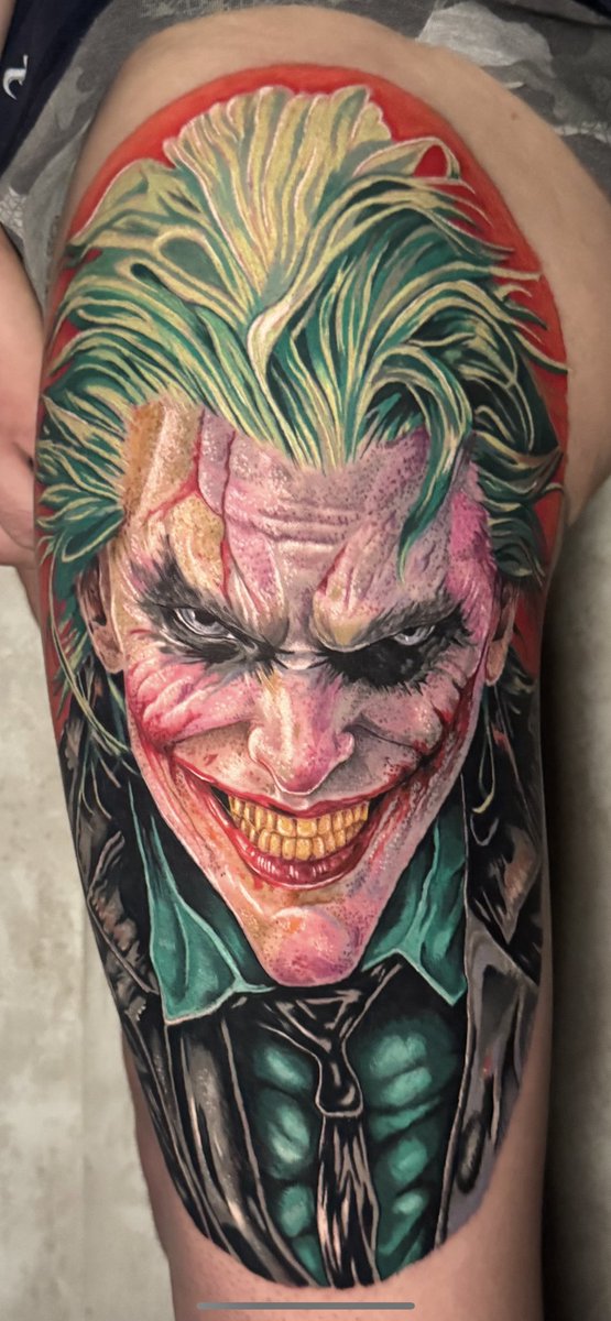 JorgeNu98's tweet photo. @zenoo.tattoo ⬅️⬅️⬅️ insta https://t.co/8ezl9iKbW8