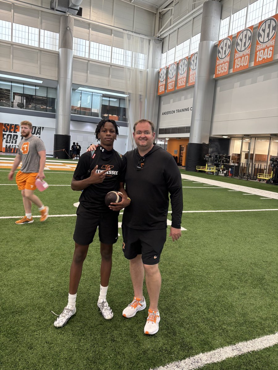 KJ Simpson QB (@kjsimpson1178) on Twitter photo I Had a great experience at the University Of Tennessee. Grateful for the opportunity and looking forward to getting back out here. <a href="/coachjoshheupel/">Josh Heupel</a> <a href="/CoachHalzle/">Joey Halzle</a> <a href="/scott_altizer/">Scott Altizer</a> <a href="/CoachBreske/">Jake Breske</a> I Had a great experience at the University Of Tennessee. Grateful for the opportunity and looking forward to getting back out here. <a href="/coachjoshheupel/">Josh Heupel</a> <a href="/CoachHalzle/">Joey Halzle</a> <a href="/scott_altizer/">Scott Altizer</a> <a href="/CoachBreske/">Jake Breske</a>