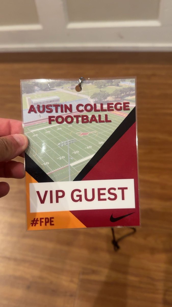 Had a great junior day <a href="/AustinCollege/">Austin College</a> great experience thanks for the invite <a href="/CoachBrionesAC/">Bobby Briones</a> 
<a href="/KyleMossakowski/">CoachMoss</a> <a href="/ChrisMassaro58/">Chris Massaro</a> <a href="/CoachJRayburn/">Jeff Rayburn</a> <a href="/drkharp/">Kelly Withee Harper</a> <a href="/LSHS_FBRecruits/">Lone Star HS Football Recruiting</a>
