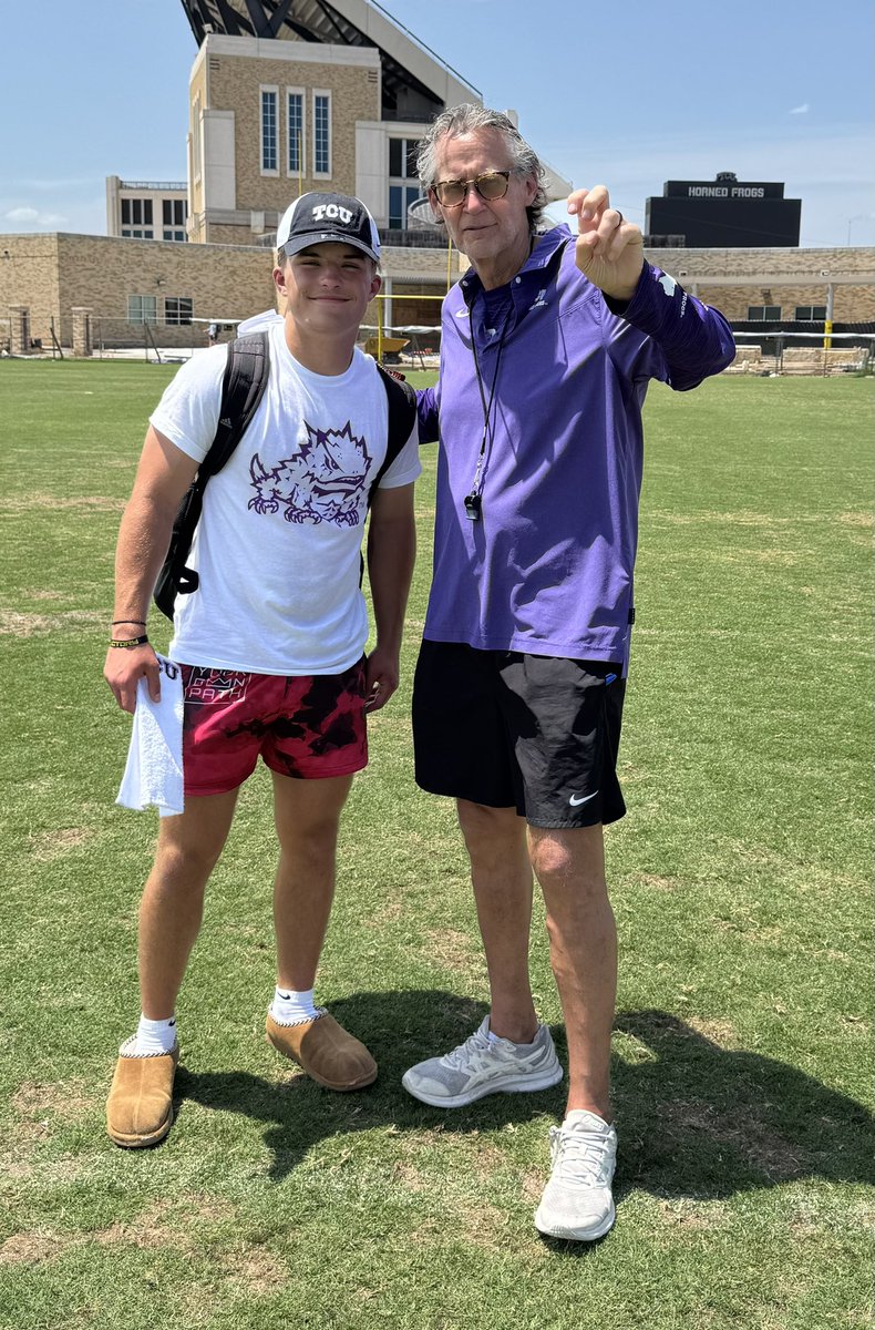 Clayton_Macy_36's tweet image. Thankful for the invitation and opportunity to compete @TCUFootball camp today. Thank you @MTommerdahl , @bobwager31 , and @jackstein27 for working with me and hosting a great camp. As an added bonus for the day, I am happy to say that I won the short snap charting competition!…