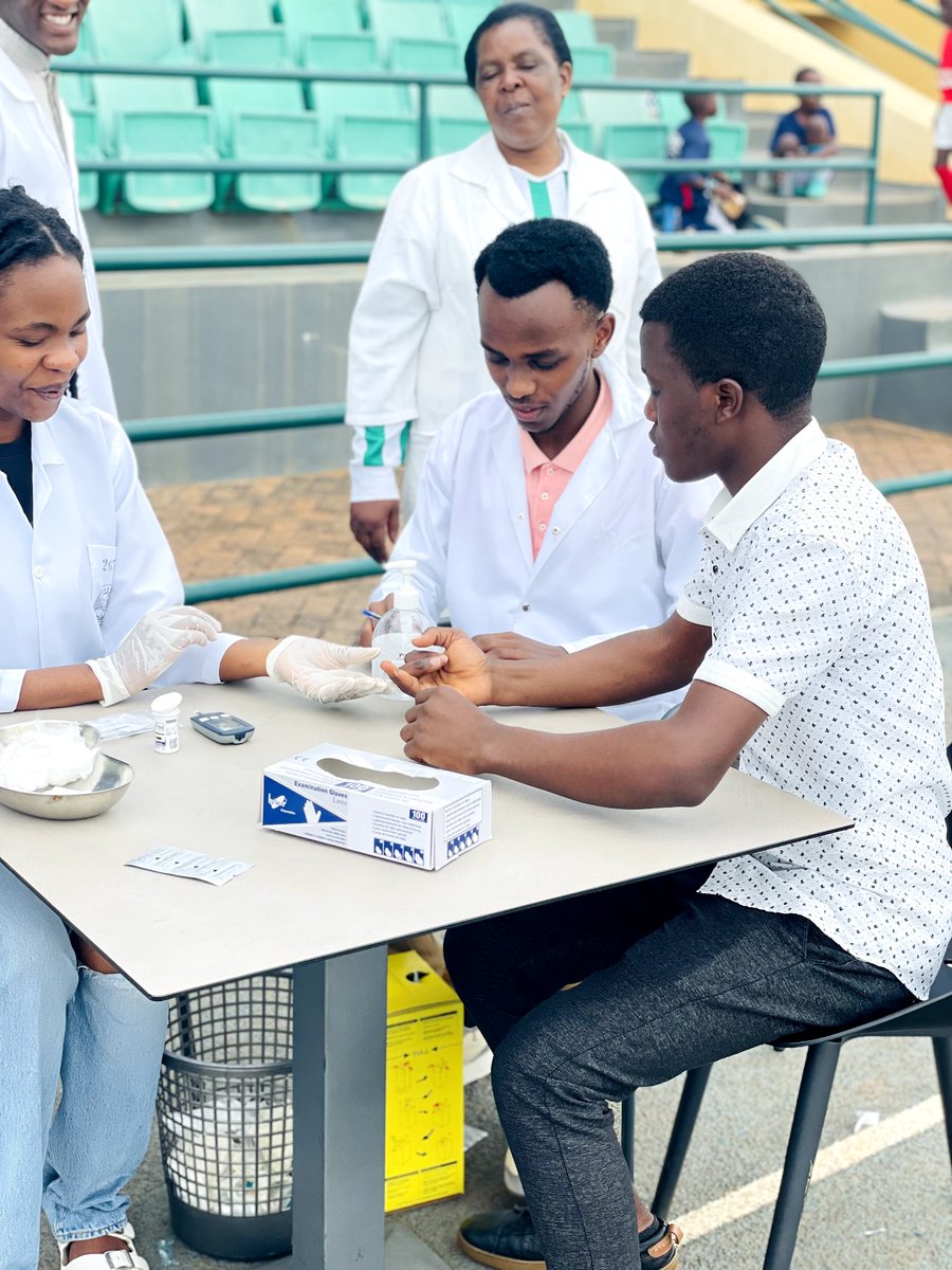 Ishemahealth's tweet photo. Early detection saves lives!
At Ishema Health, we're committed to fighting Non-Communicable diseases through regular screening and education. 
Don't wait for symptoms , get screened today for a healthier tomorrow. https://t.co/7X09GAhyzb