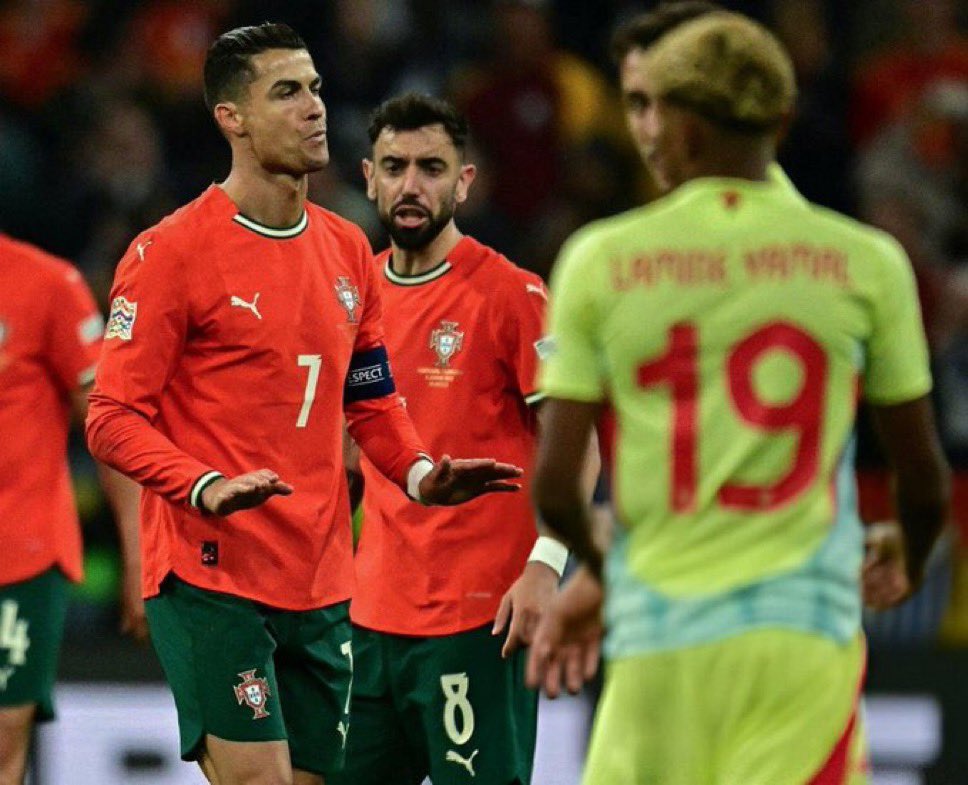 <a href="/forcabarca_ar/">FCB World</a> هدي عدي يامتحدي 

براااا 😂😂😂😂😂😂