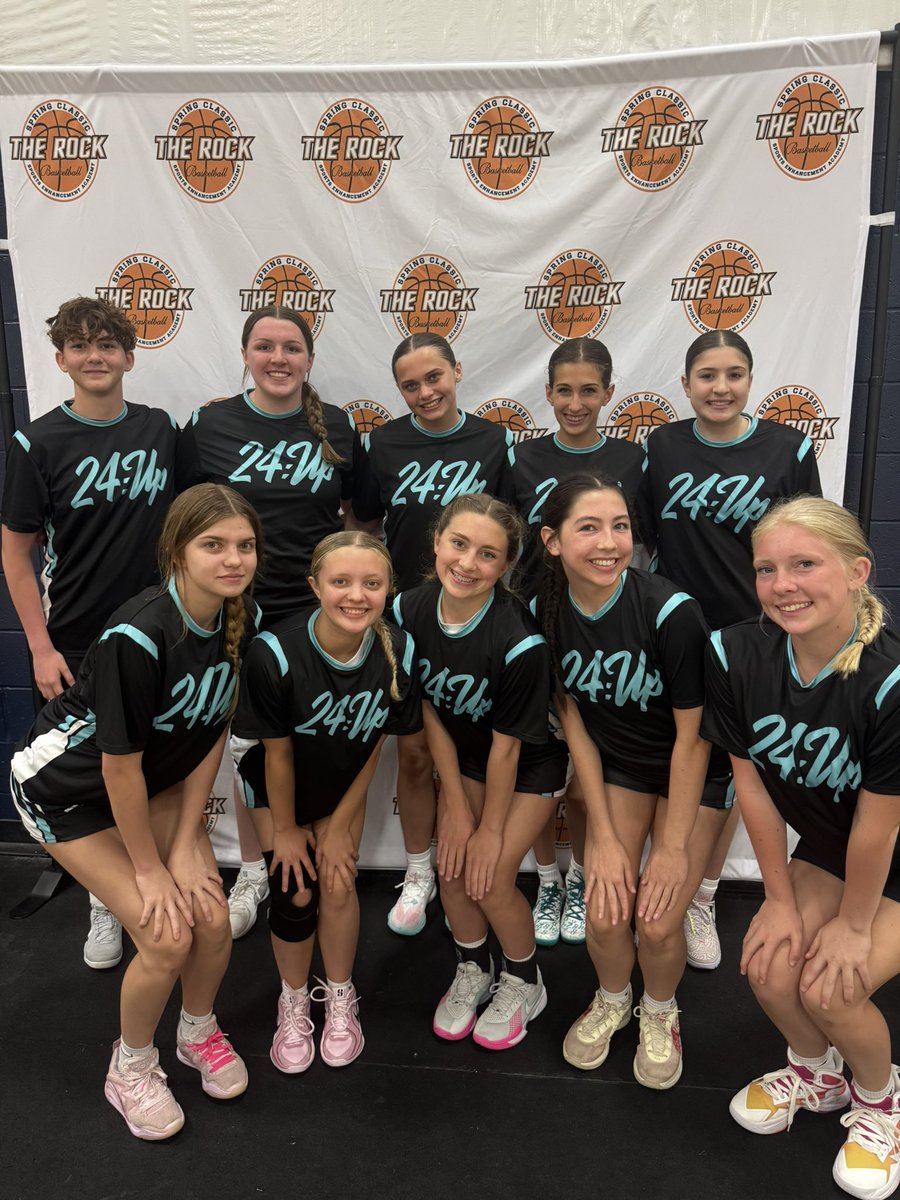 Tim Hogan tweet media