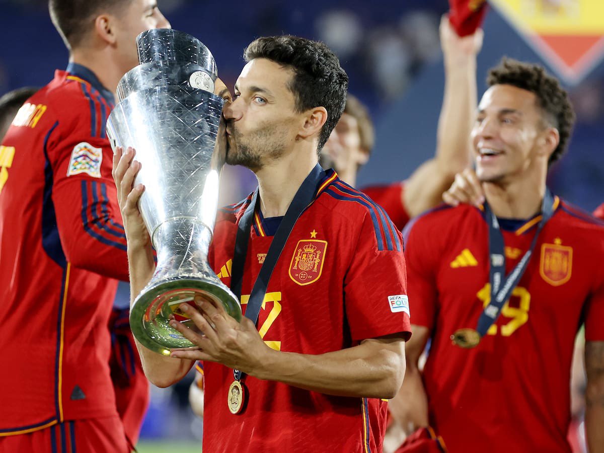 Se vuelve a repetir la historia. Sin Jesús Navas en la selección no se toca plata.