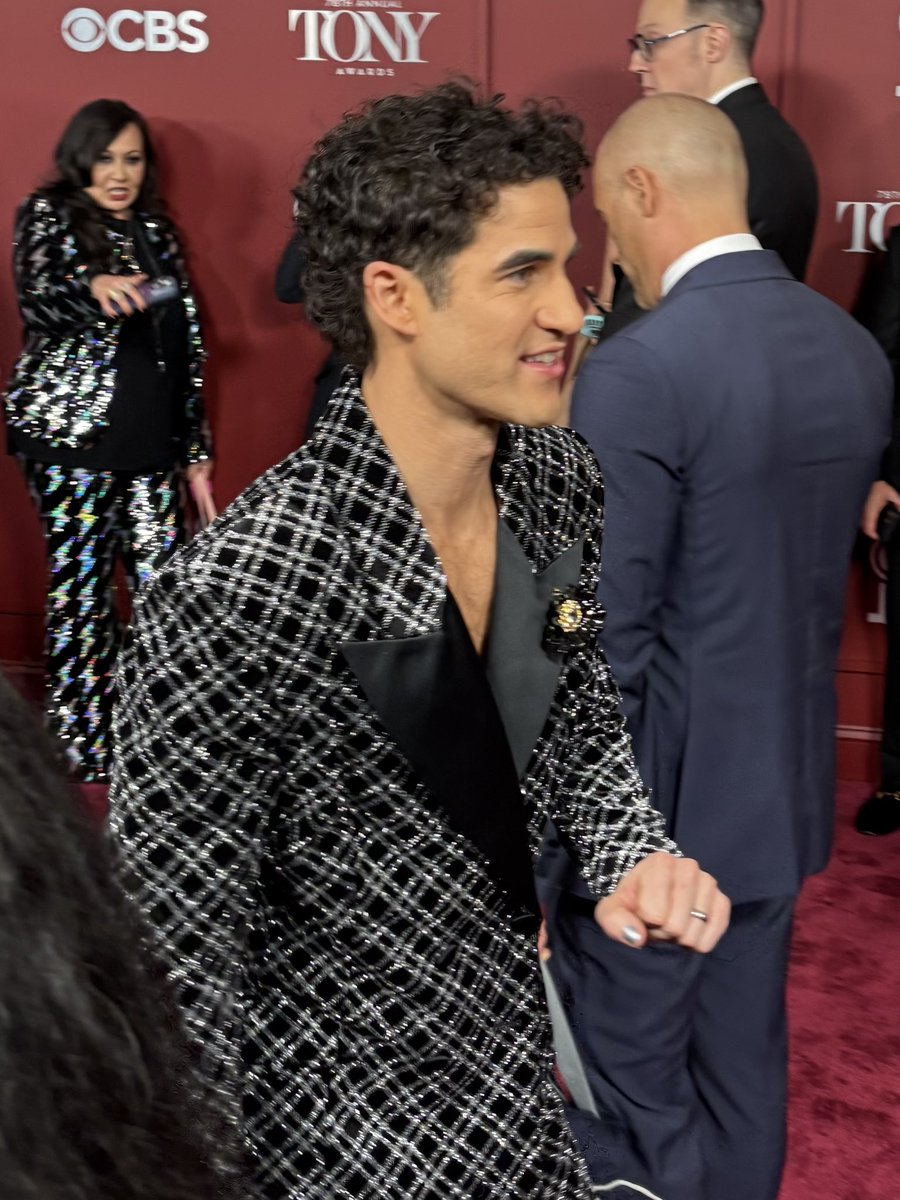 Darren Criss is on the red carpet! <a href="/TheTonyAwards/">The Tony Awards</a>