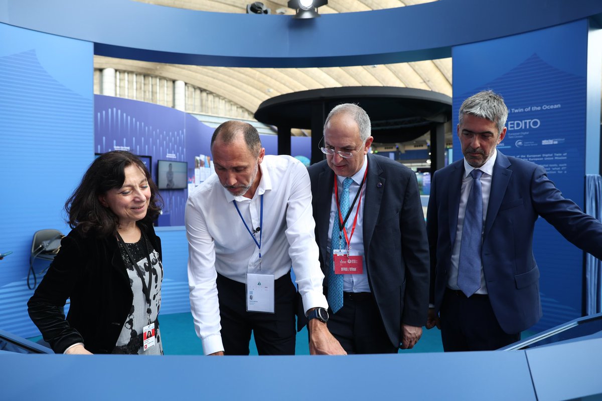 Charlina Vitcheva (@vitcheva_eu) on Twitter photo Happy to celebrate #WorldOceanDay2025 with <a href="/CostasKadis/">Costas Kadis</a> at the #EUDigitalOceanPavilion in Nice.
It’s a great opportunity to showcase the EU's commitment to ocean observation & our steps forward to a fully operational #DigitalTwinOcean.
👉 shorturl.at/DDLnO
#EUatUNOC3 Happy to celebrate #WorldOceanDay2025 with <a href="/CostasKadis/">Costas Kadis</a> at the #EUDigitalOceanPavilion in Nice.
It’s a great opportunity to showcase the EU's commitment to ocean observation & our steps forward to a fully operational #DigitalTwinOcean.
👉 shorturl.at/DDLnO
#EUatUNOC3